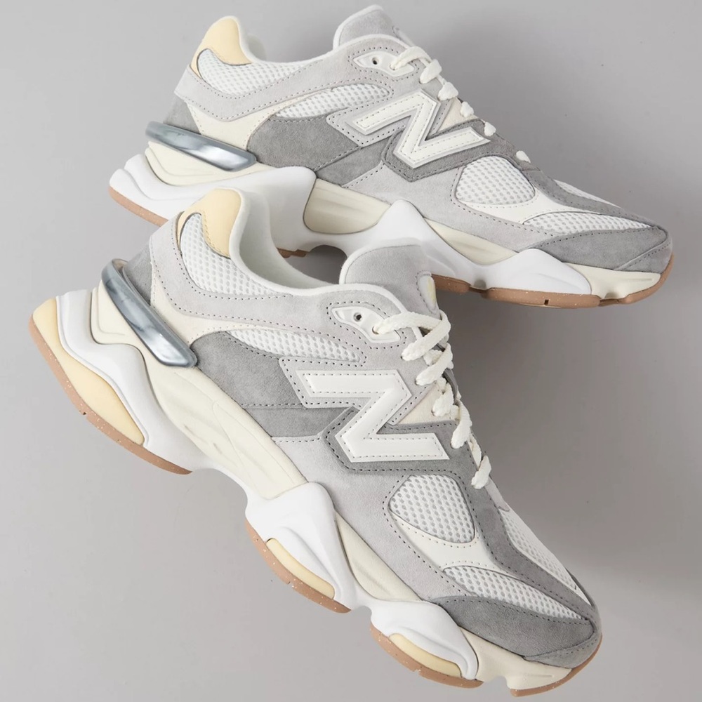 New Balance 9060 Sneakers Grey